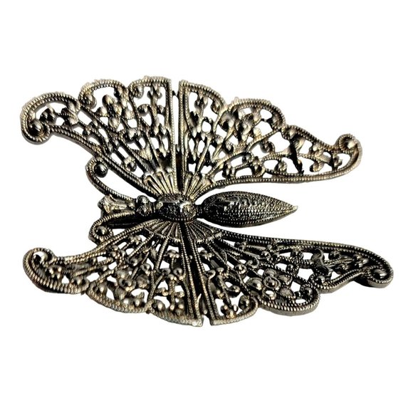 Vintage Butterfly Pendant / Brooch Estate Sale Find - Picture 4 of 6